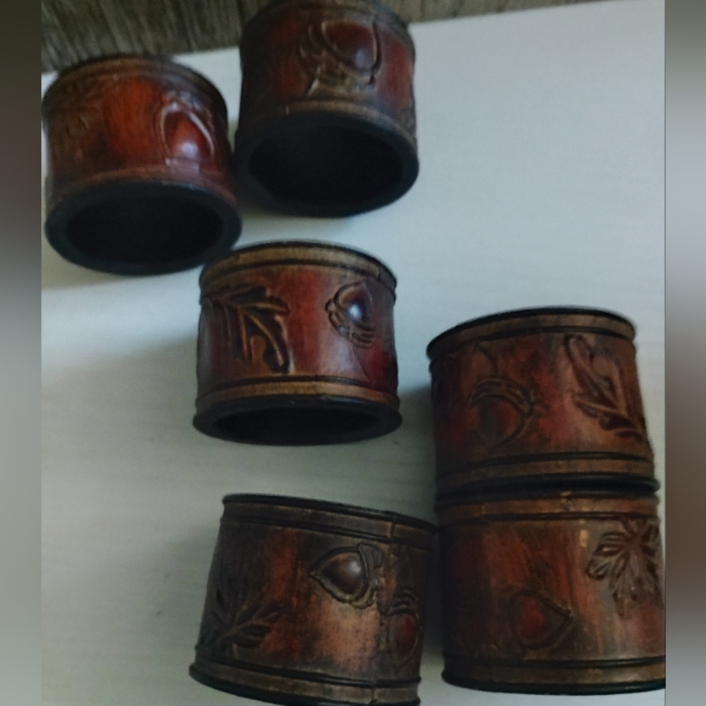 Handcrafted Brown Wooden Fall Acorn Carved Napkin Rings